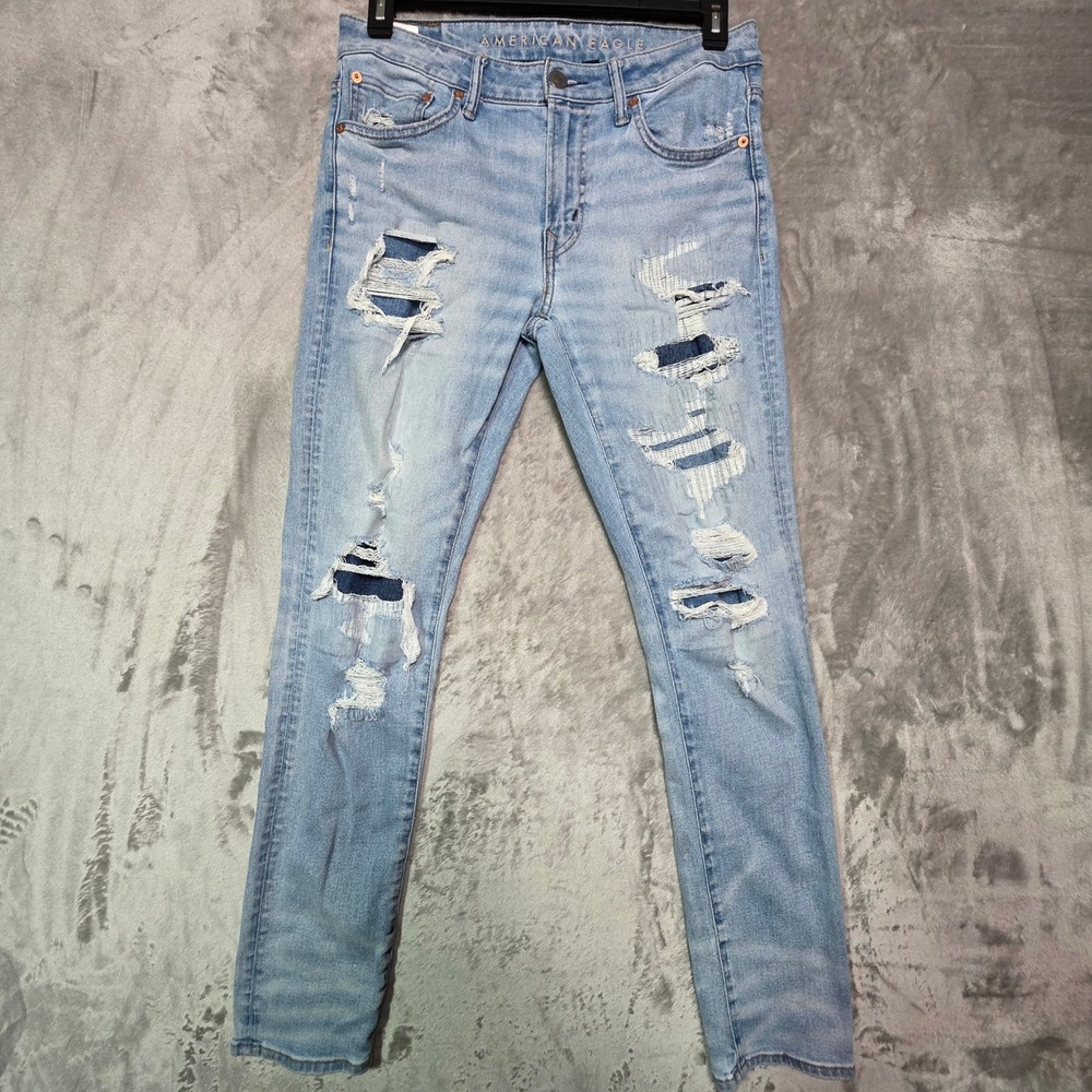 American Eagle Mens Airflex+ Athletic Skinny Distressed Light Wash Jeans 31x32